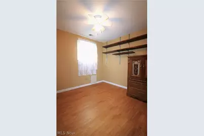 28 Valley Park Drive, Norwalk, OH 44857 - Photo 12