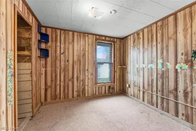 671 Fairview Avenue, Barberton, OH 44203 - Photo 26