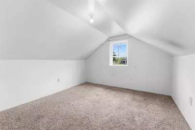 671 Fairview Avenue, Barberton, OH 44203 - Photo 18