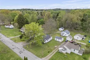 671 Fairview Ave, Barberton, OH 44203 - Photo 4
