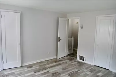 1527 Babbitt Road, Euclid, OH 44132 - Photo 16