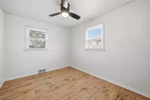 518 Spring St, Struthers, OH 44471 - Photo 16
