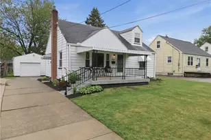 518 Spring St, Struthers, OH 44471 - Photo 2
