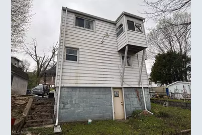 1805 Manchester Road, Akron, OH 44314 - Photo 6