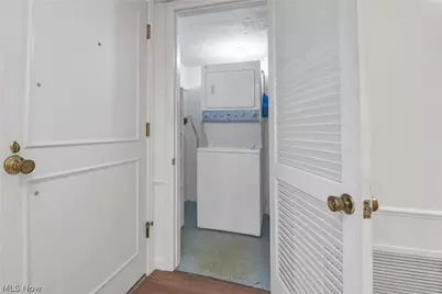 22701 Center Ridge Road #212, Rocky River, OH 44116 - Photo 12