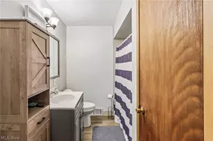 6293 Brookmere Dr, Parma Heights, OH 44130 - Photo 22