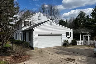 7671 Salem Dr, Hudson, OH 44236 - Photo 4