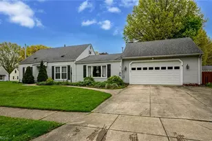 2839 Elmwood St, Cuyahoga Falls, OH 44221 - Photo 4