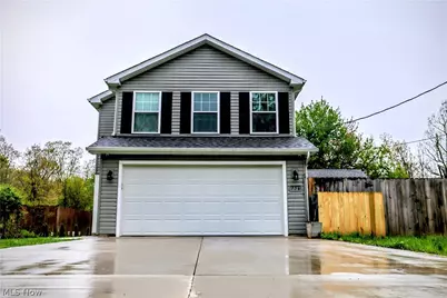 756 Hazelwood Drive, Vermilion, OH 44089 - Photo 1