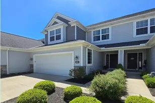 608 Aubrielle Ave, Avon Lake, OH 44012 - Photo 2