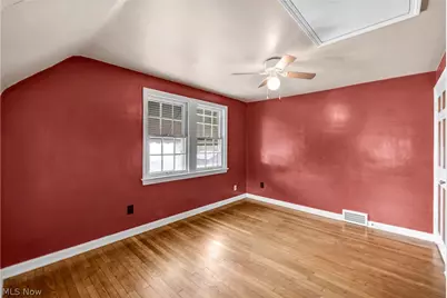 91 E 212th Street, Euclid, OH 44123 - Photo 22