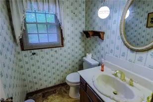1821 Hiram St, Louisville, OH 44641 - Photo 22