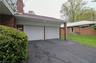 7854 Lee Run Rd, Poland, OH 44514 - Photo 2