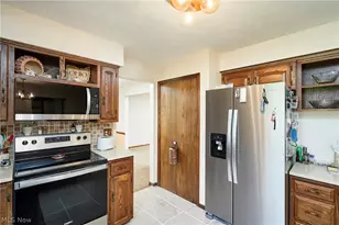 3097 Baughman Rd, Clinton, OH 44216 - Photo 6