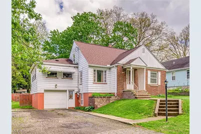 717 Columbia Avenue, Akron, OH 44310 - Photo 2