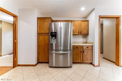 22461 Macbeth Avenue, Fairview Park, OH 44126 - Photo 12