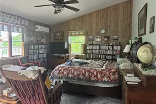 1023 Foster Ave, Cambridge, OH 43725 - Photo 8