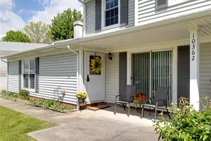 10362 Independence Dr, North Royalton, OH 44133 - Photo 2