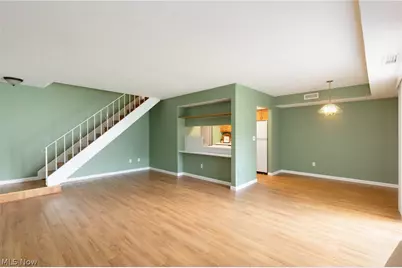 10362 Independence Drive #19B, North Royalton, OH 44133 - Photo 8