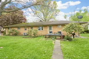 639 N Azalea Blvd, Barberton, OH 44203 - Photo 20