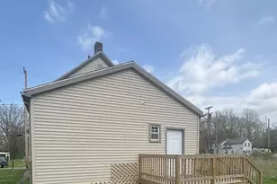 8706 Nevada Ave, Loveland, OH 44104 - Photo 2