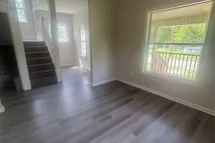8706 Nevada Ave, Loveland, OH 44104 - Photo 4