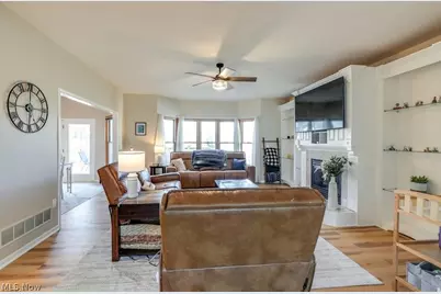 1467 Summer Wood Lane, Uniontown, OH 44685 - Photo 16