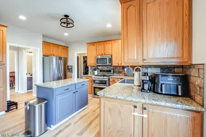 1467 Summer Wood Lane, Uniontown, OH 44685 - Photo 20