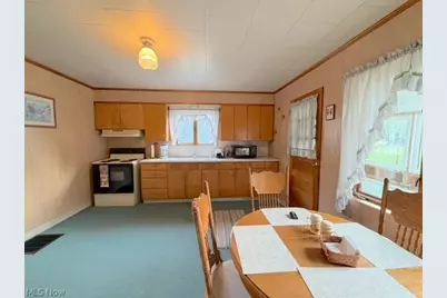 208 W Main Street, Port Washington, OH 43837 - Photo 6