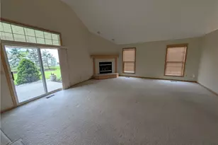 15282 Oak Hollow Ln, Strongsville, OH 44149 - Photo 6