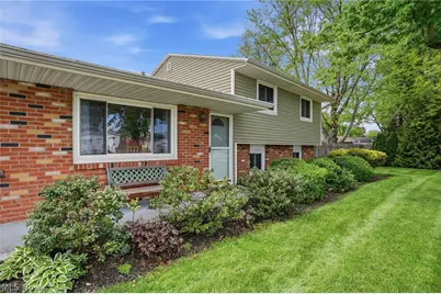 902 Cleveland Road W, Huron, OH 44839 - Photo 2