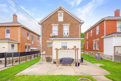 110 E Iron Avenue, Dover, OH 44622 - Photo 28