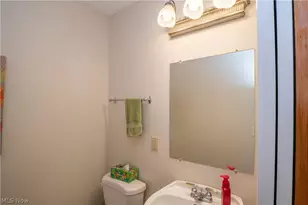 1204 Stone Crossing St NE, Canton, OH 44721 - Photo 32