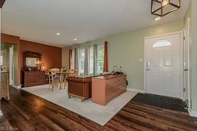 7580 Primrose Drive, Mentor on the Lake, OH 44060 - Photo 6