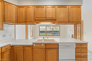 6065 St Elia Ct, Canfield, OH 44406 - Photo 12