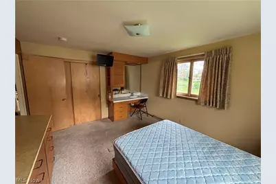 2552 Applegrove Street NW, North Canton, OH 44720 - Photo 10
