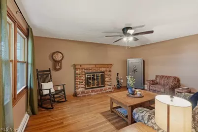 7301 Braucher Street NW, Lehigh Twp, OH 44720 - Photo 14