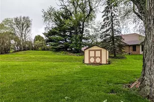 1101 Chaparrel Rd SW, Hartville, OH 44632 - Photo 38