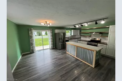 835 Yorkshire Drive, Ravenna, OH 44266 - Photo 14