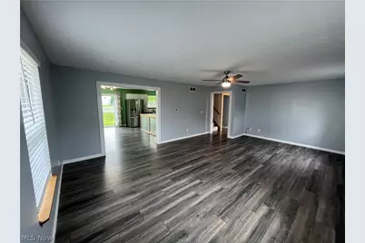 835 Yorkshire Drive, Ravenna, OH 44266 - Photo 8