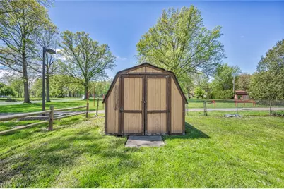 2124 Eaton Drive, Avon, OH 44011 - Photo 48
