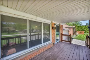 2124 Eaton Dr, Avon, OH 44011 - Photo 4