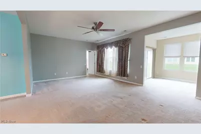 37911 Ashfield Way, North Ridgeville, OH 44039 - Photo 8