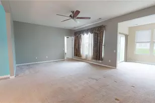 37911 Ashfield Way, North Ridgeville, OH 44039 - Photo 8
