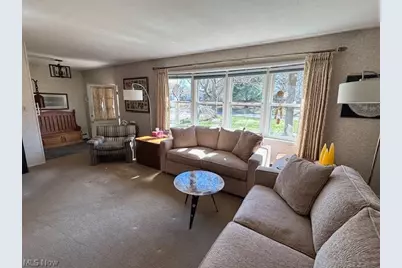 2599 Thurmont Road, Akron, OH 44313 - Photo 2