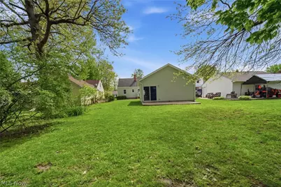 4276 Grove Avenue, Willoughby, OH 44094 - Photo 30