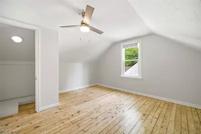 4276 Grove Avenue, Willoughby, OH 44094 - Photo 14