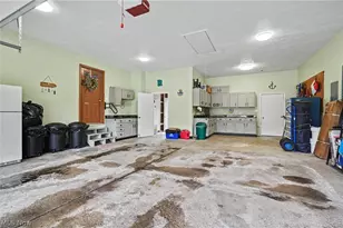 6645 Summit Dr, Canfield, OH 44406 - Photo 22
