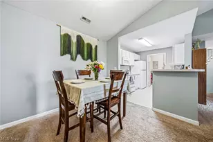 3371 Lenox Village Dr, Fairlawn, OH 44333 - Photo 16