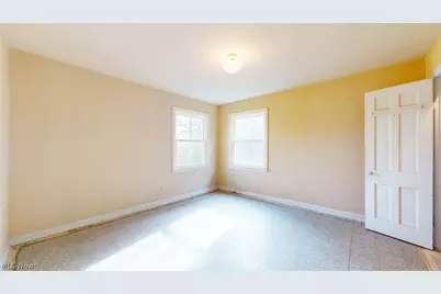29999 Miles Road, Chagrin Falls, OH 44022 - Photo 8